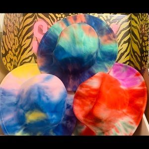 Tye-dye sassy Jones fedoras x3